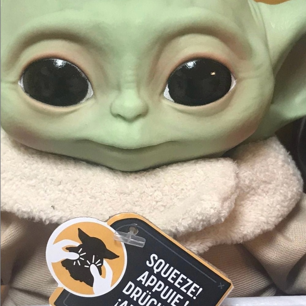 Star Wars the child Electronic Talking Plush Toy by Hasbro | NEW - Picture 8 of 9